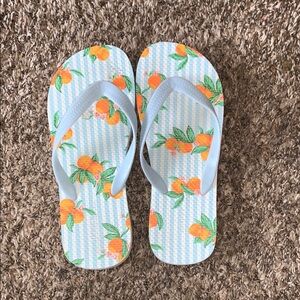 Youth Girls  Old Navy Sandals Size 5-6